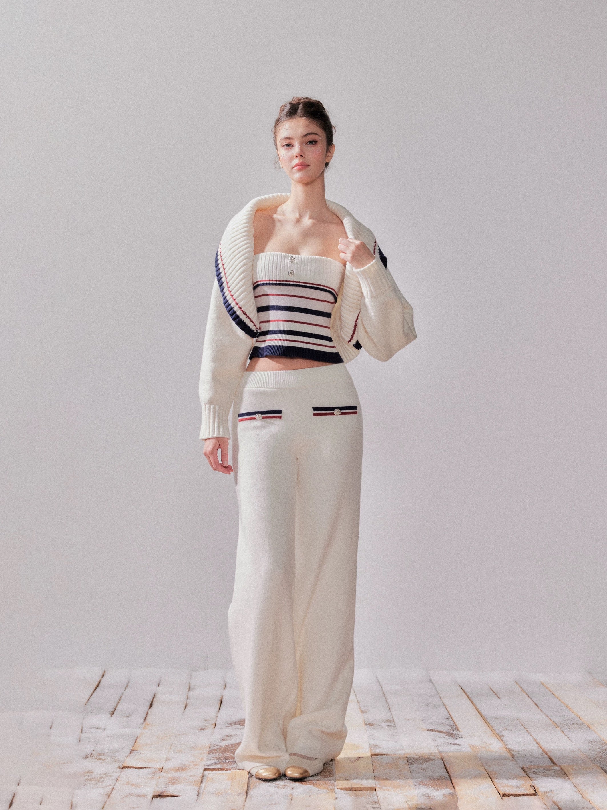 YZZI HE Striped knitted set