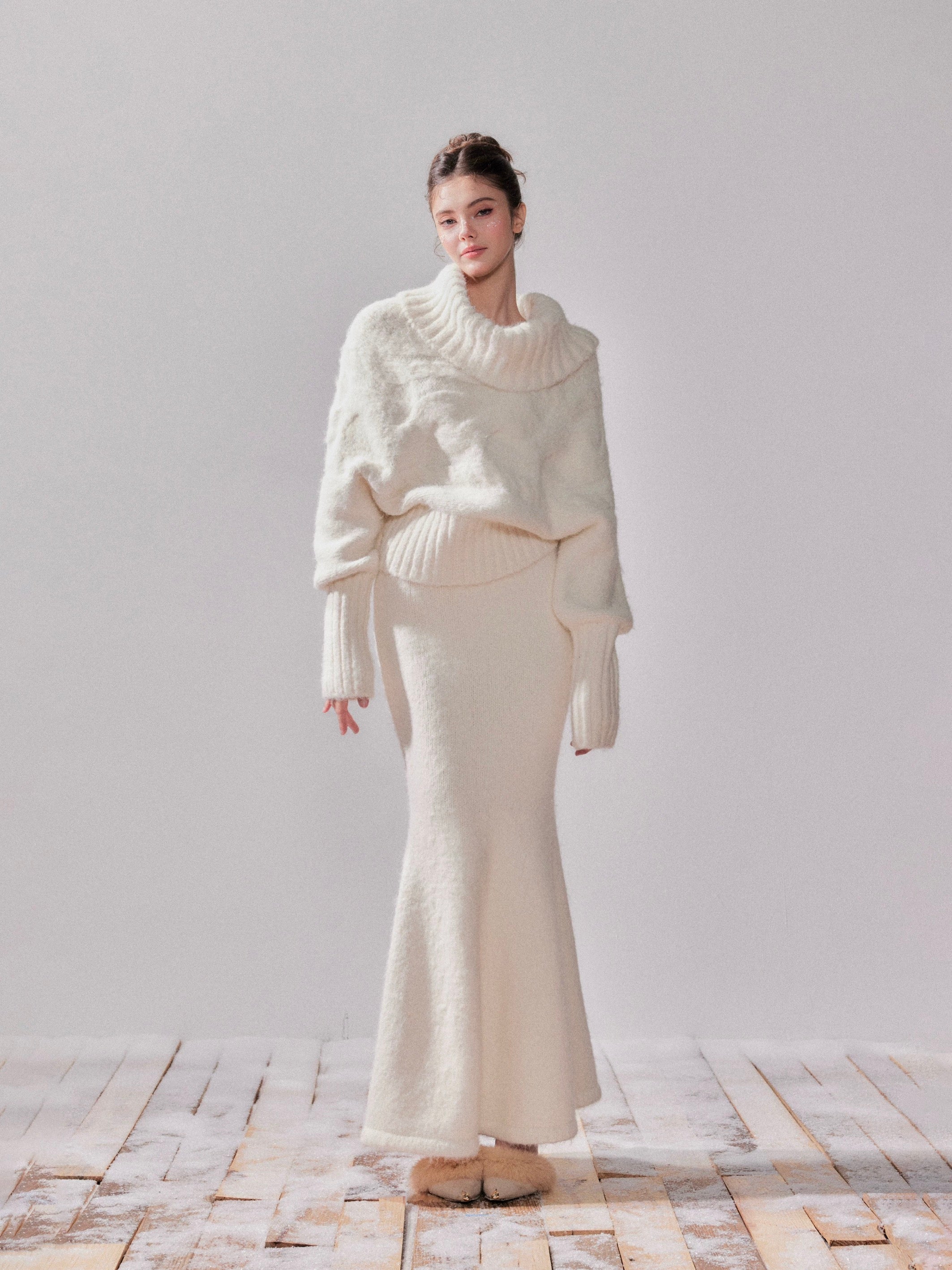 YZZI HE Off shoulder sweater + skirt set