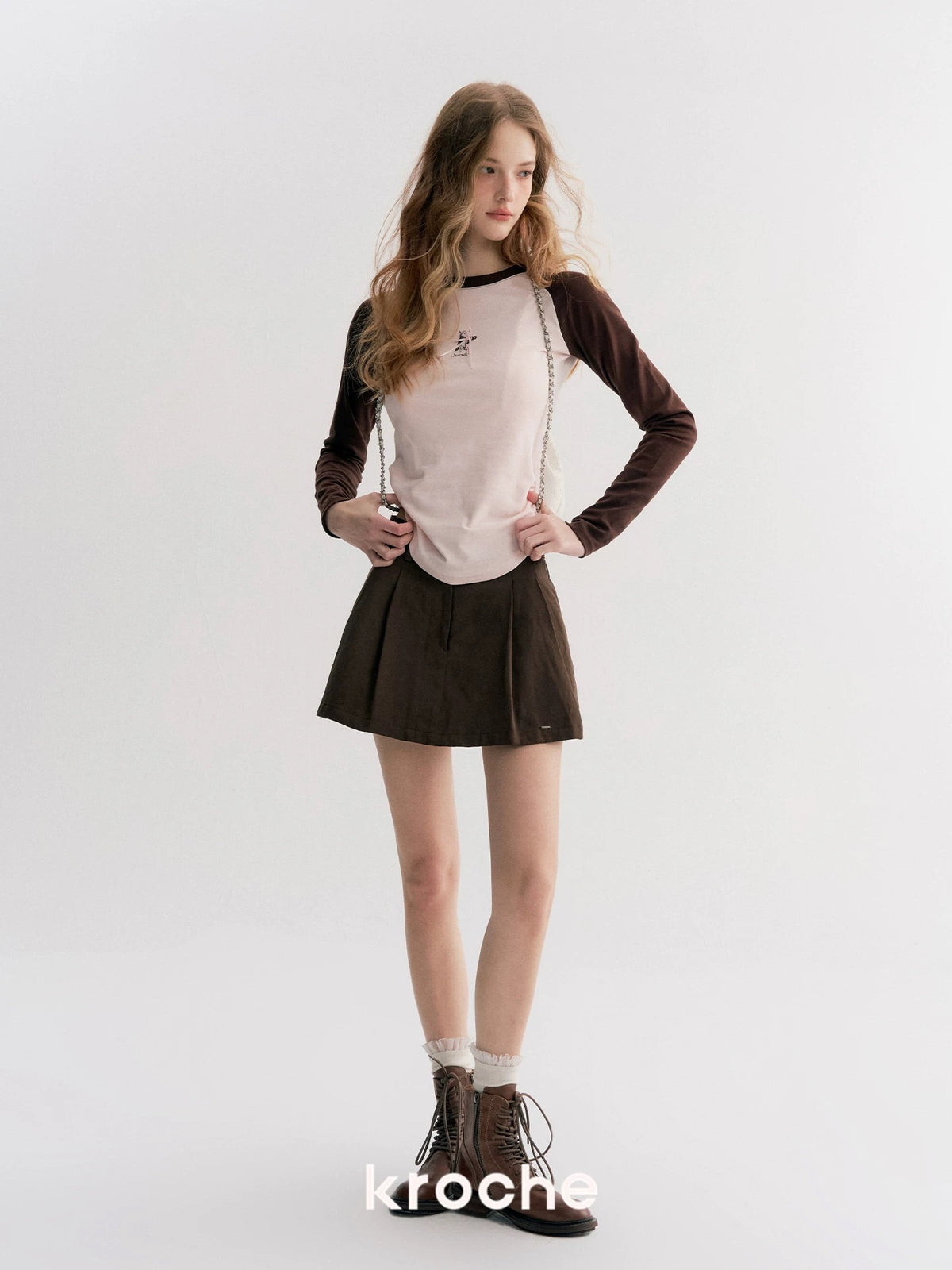 Kroche Color blocking long sleeved slim fit T-shirt