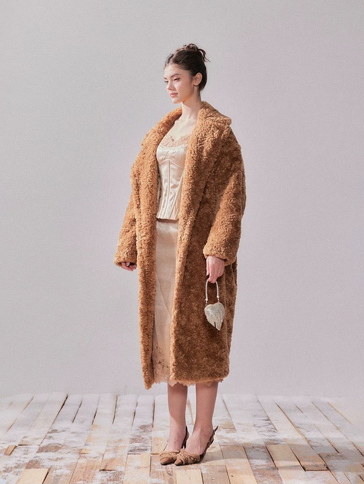 YZZI HE Silhouette lamb wool coat