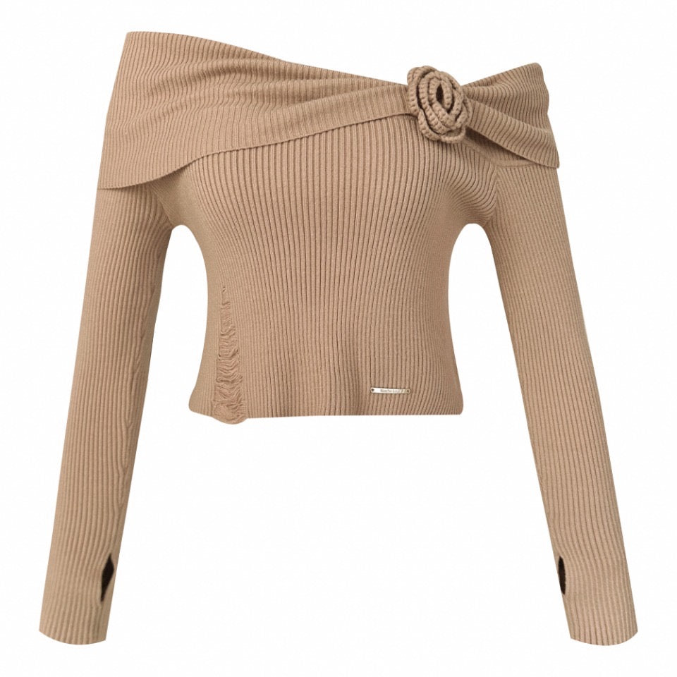 Kroche Off-Shoulder Rose top