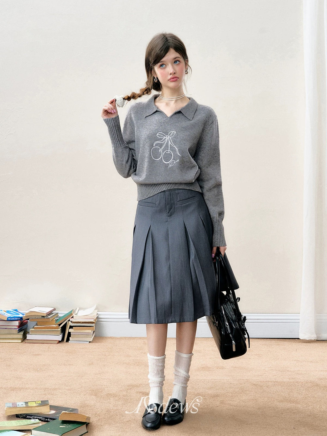 16DEWS 16D24278 Cherry Embroidered Polo Collar Top