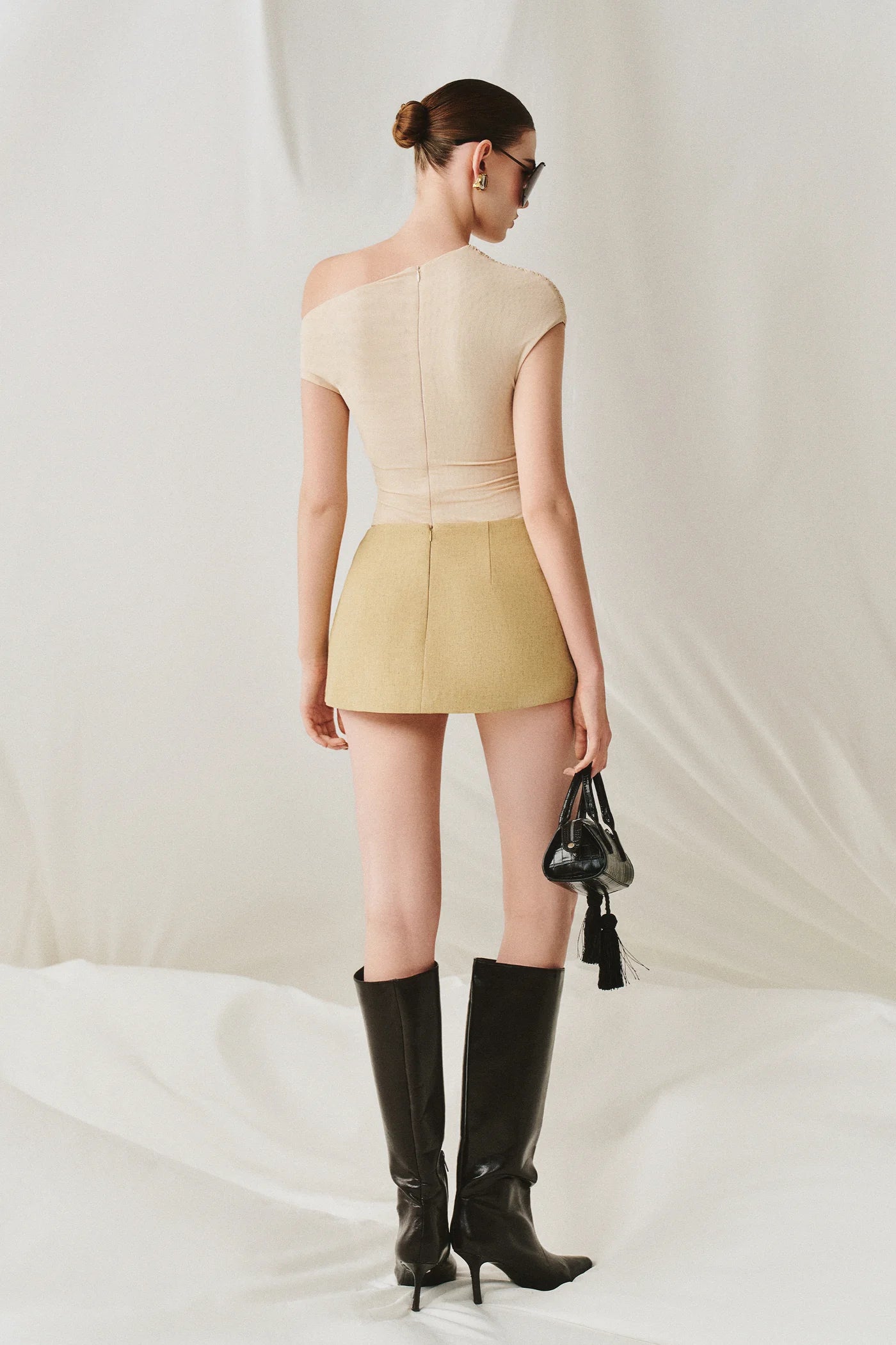 CICI AUREL Asymmetric Top &amp; Mini Skirt