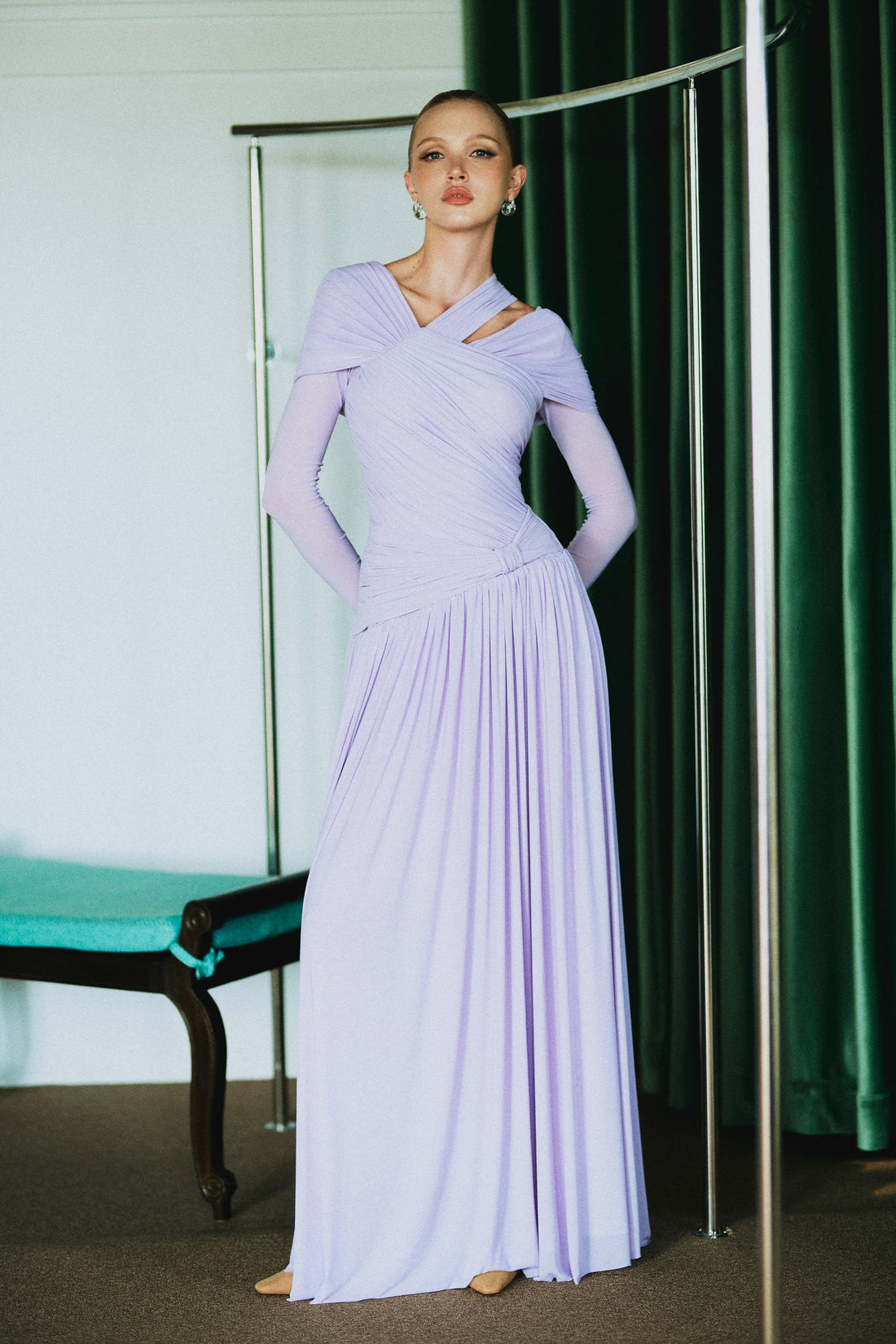 CICI SAMANTHA Long-Sleeve Maxi Dress