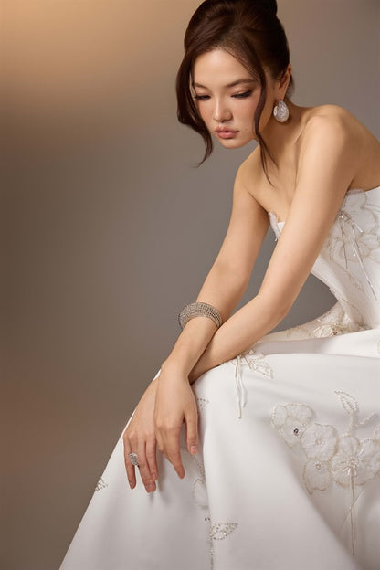 KEIRA TONG Floral Embroidered Corset Dress-White