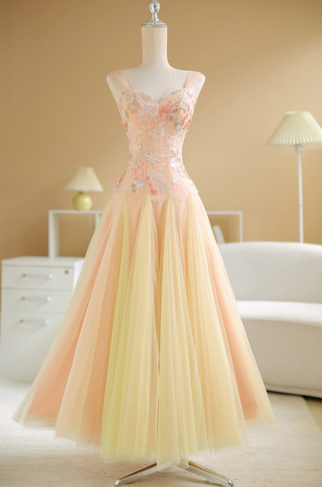 SOVI HOUSE Liara Dress