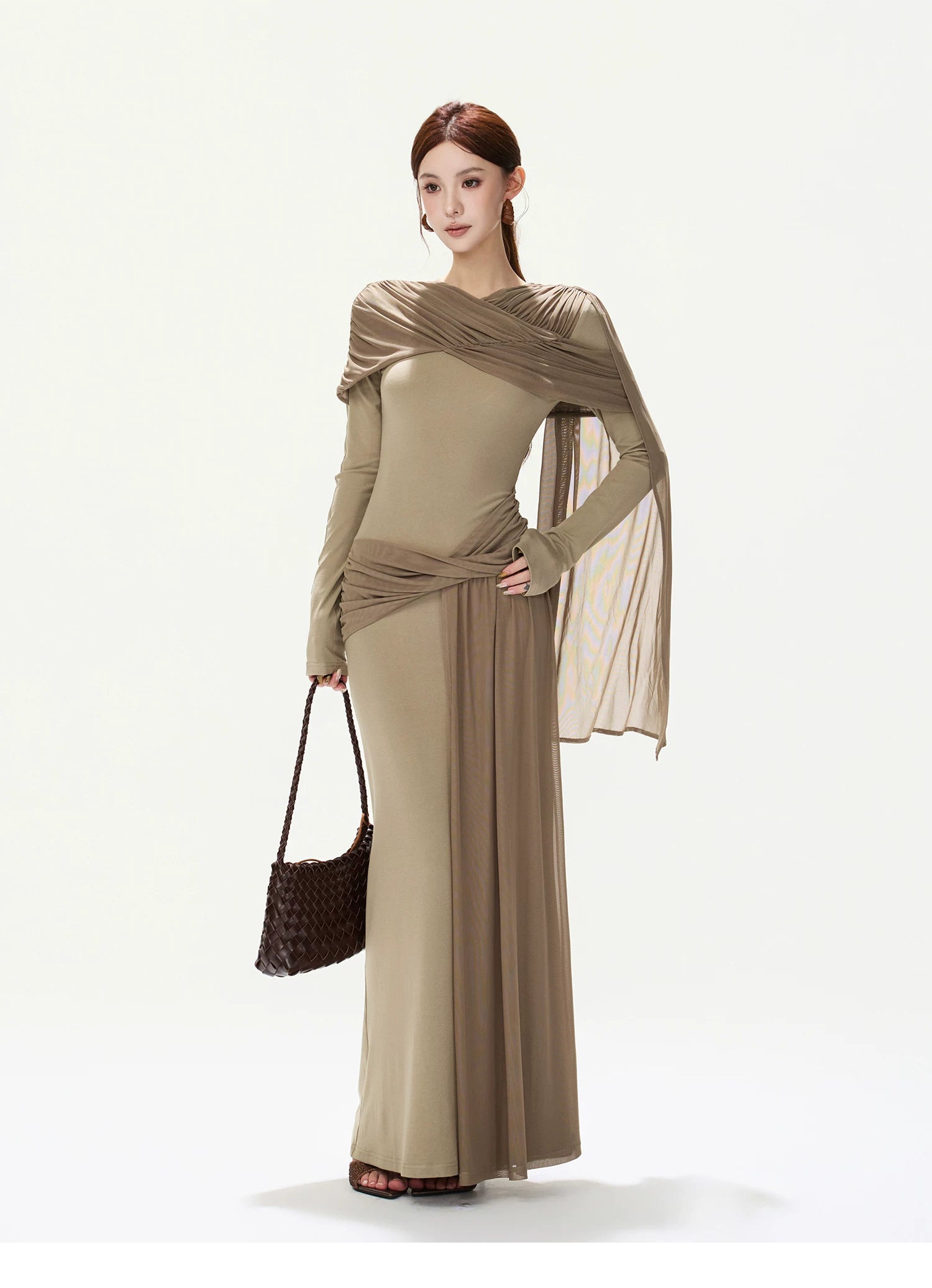 CYNR Color-Block Knit Dress