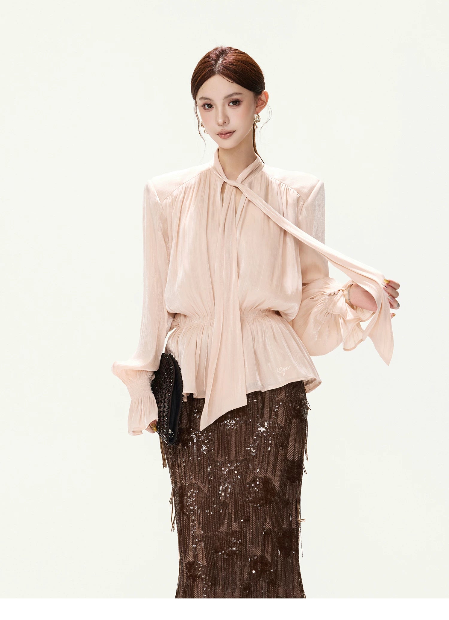 CYNR Lantern-Sleeve Blouse