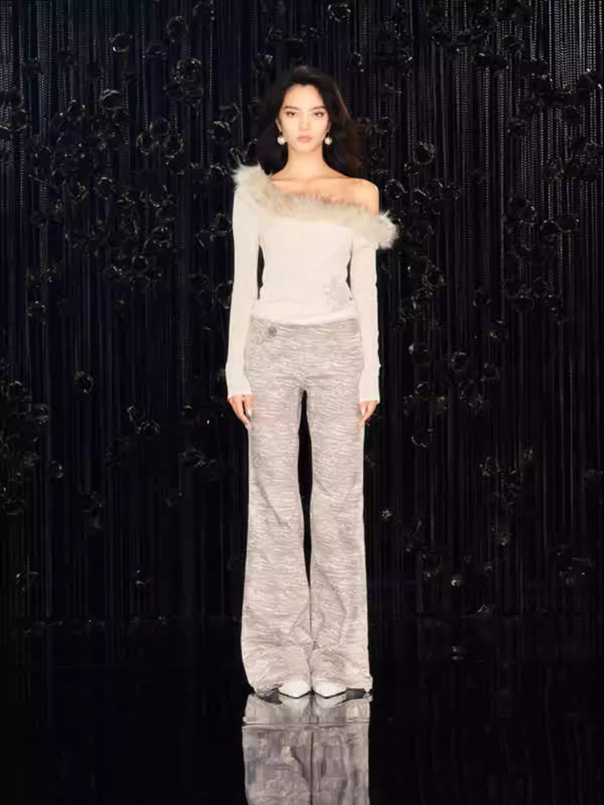 JELLOJELLO Rose rhinestone animal pattern fur acetate silk knitted off shoulder top