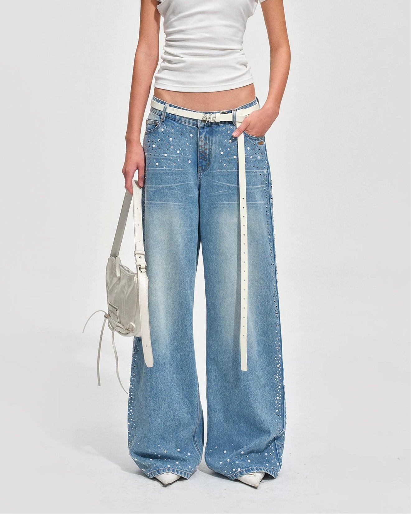 NAWS Washed diagonal pearl hot stamping low denim pants