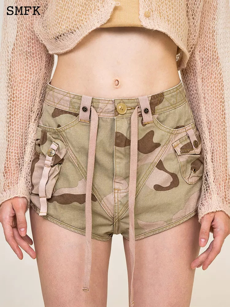 SMFK wild world Drawstring camo shorts