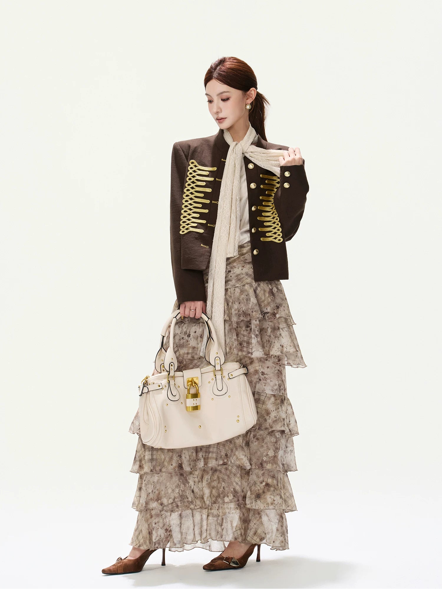 CYNR Vintage Palace-Style Short Jacket