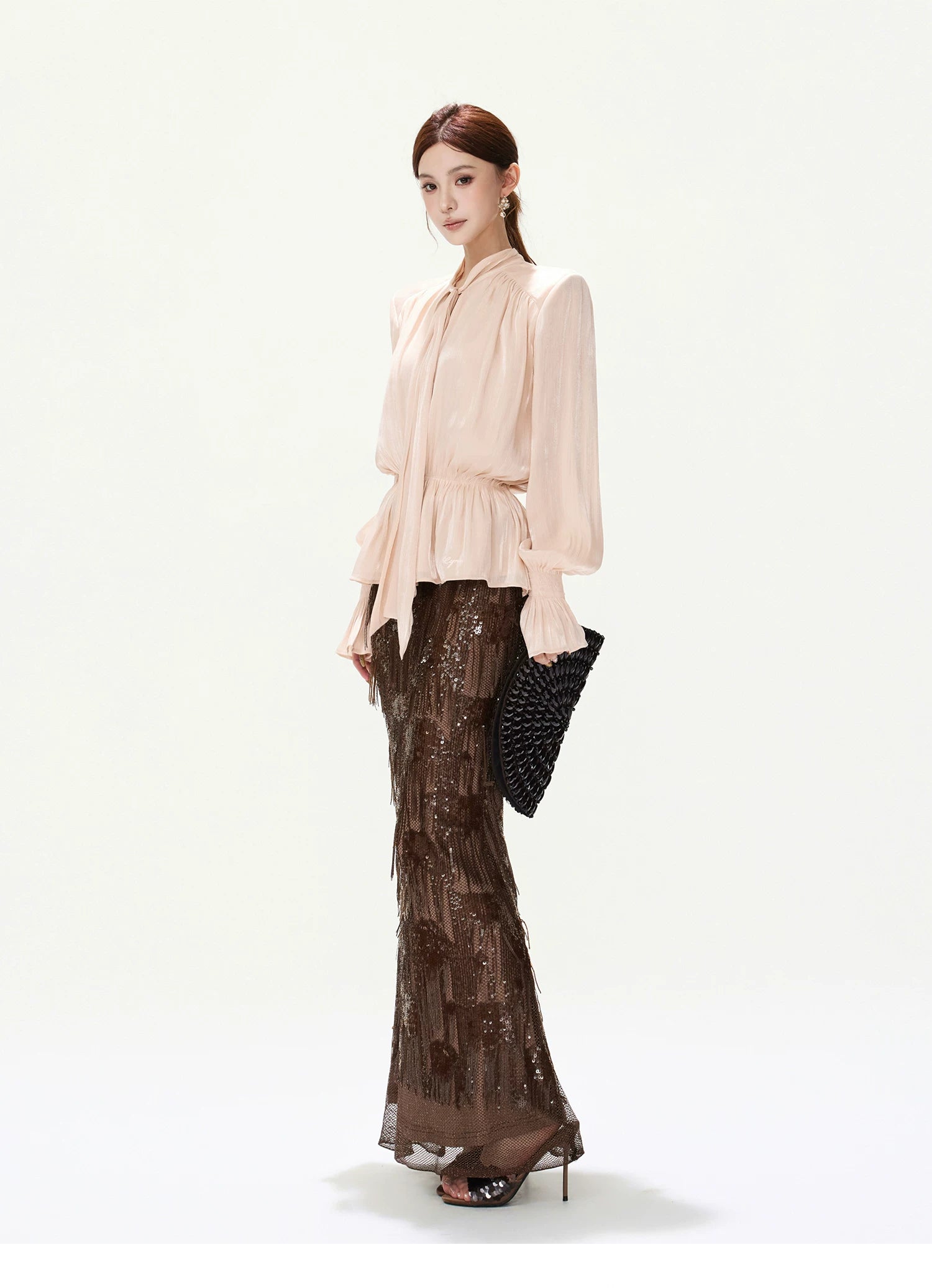 CYNR Lantern-Sleeve Blouse