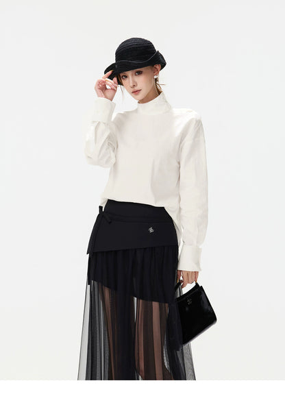 CYNR Minimalist Mock Neck Blouse
