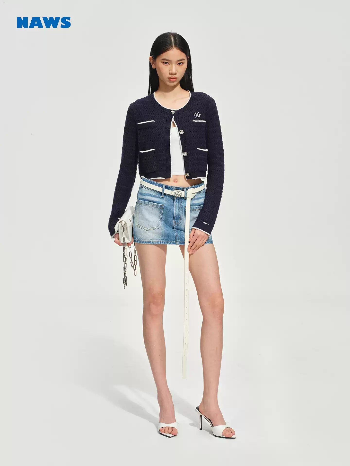 NAWS Wool twisted floral silhouette short knitted cardigan