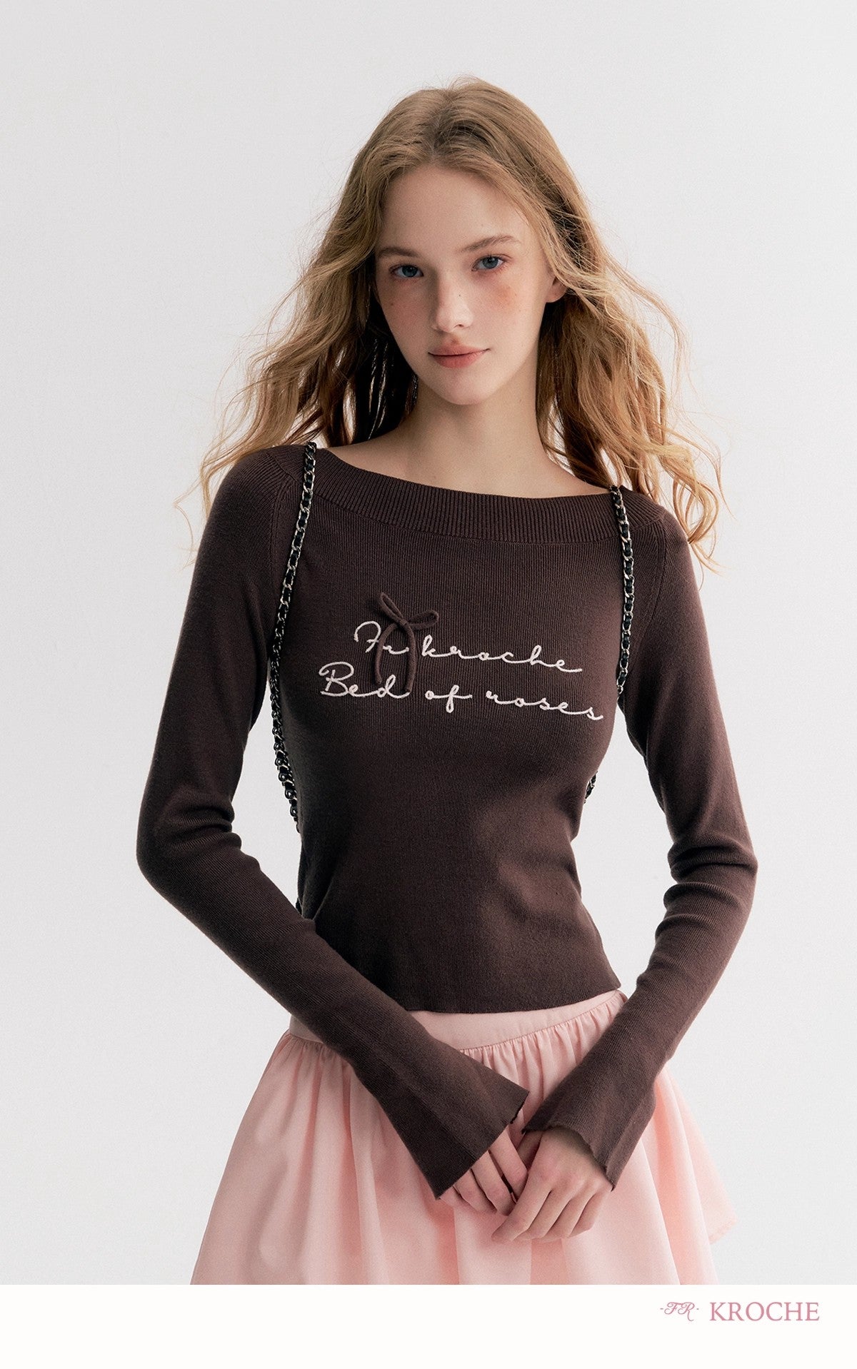 Kroche Reversible Neck Slim-Fit Long-Sleeve Knit Top（2 color）