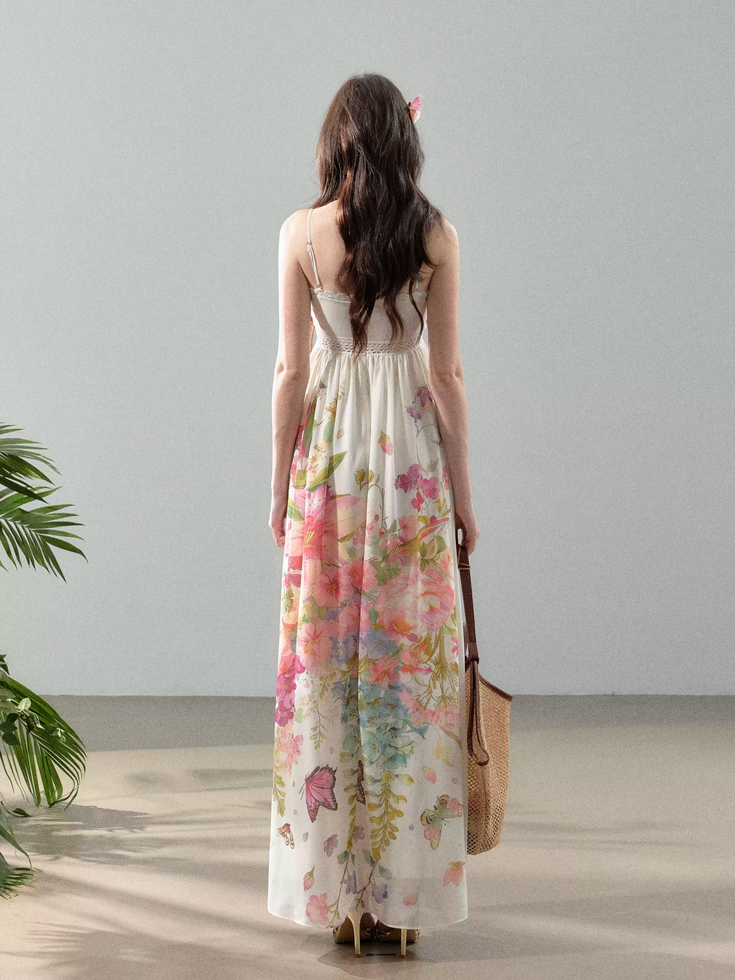 YZZI HE French holiday-style floral print chiffon halter maxi dress