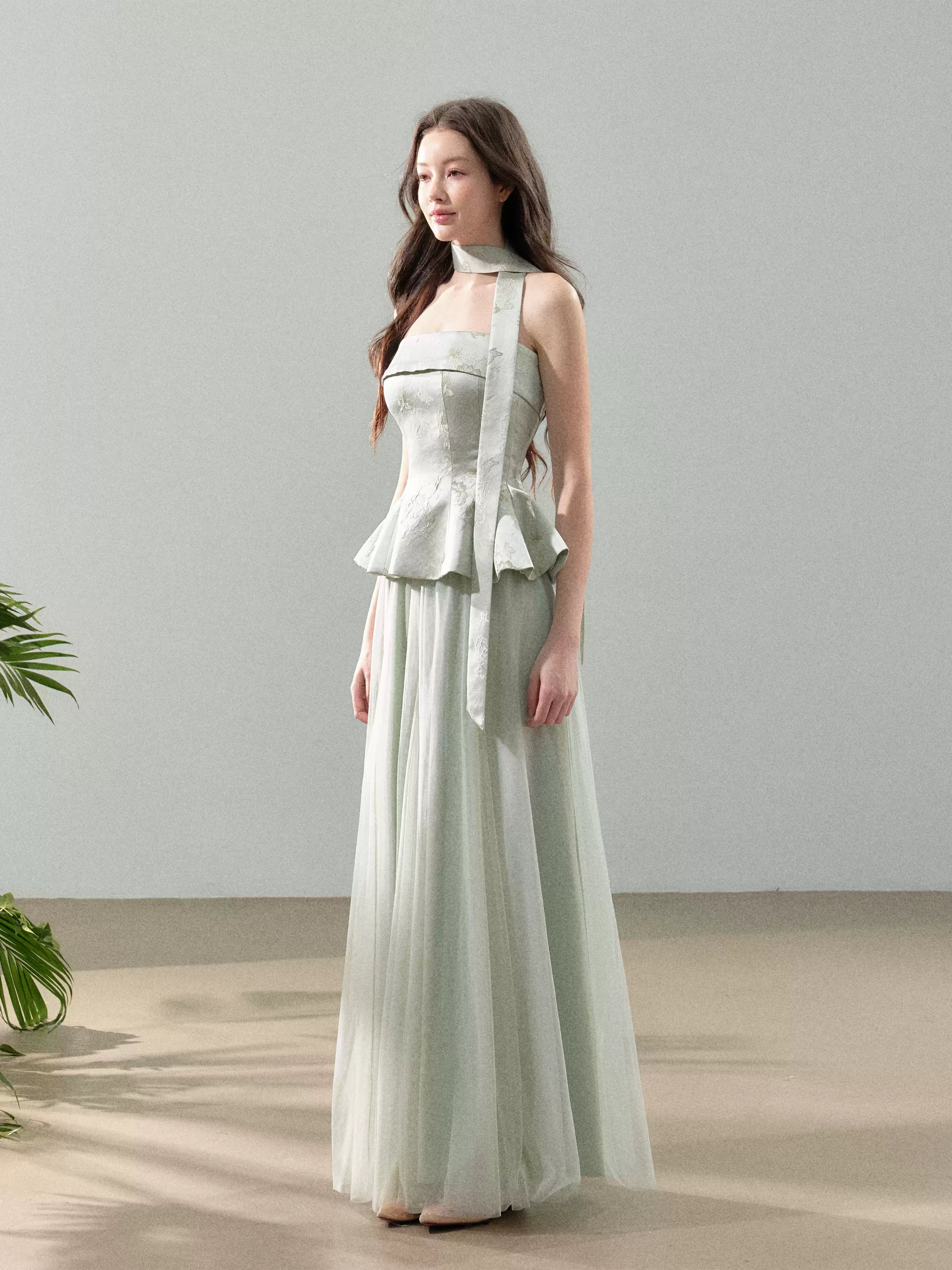 YZZI HE Jacquard top + mesh skirt set