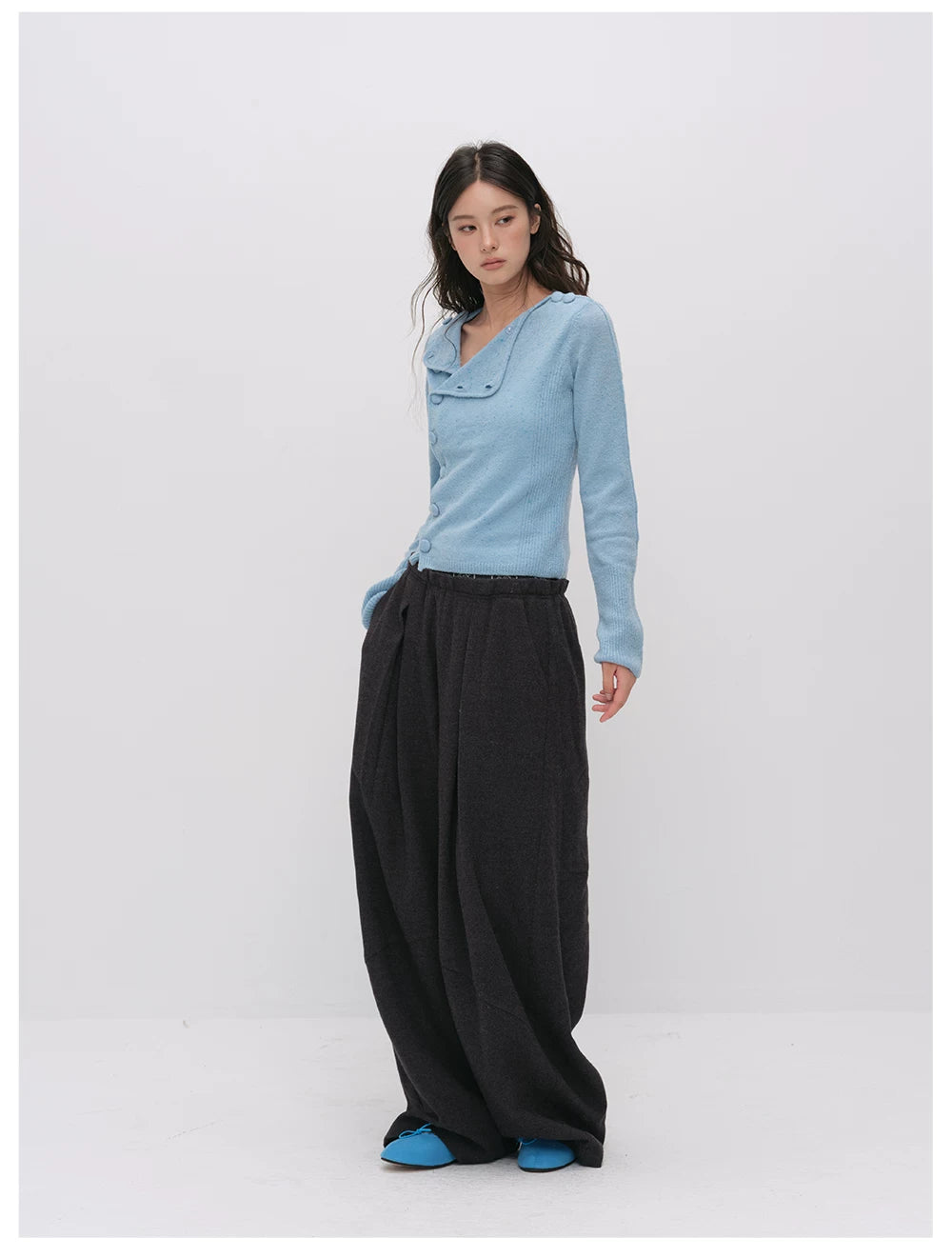 VIA PITTI VIADK6427 Asymmetric Placket Knit Cardigan