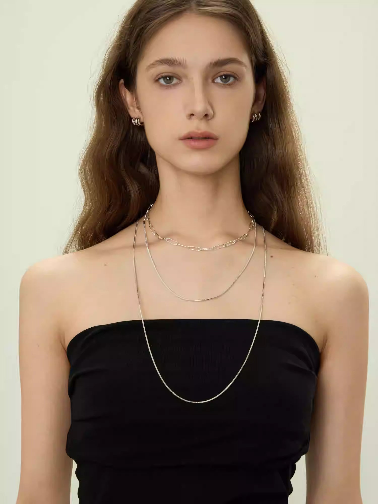 ARSIS Y-shaped minimalist layered necklace