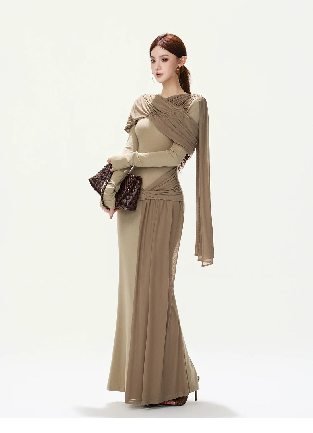 CYNR Color-Block Knit Dress