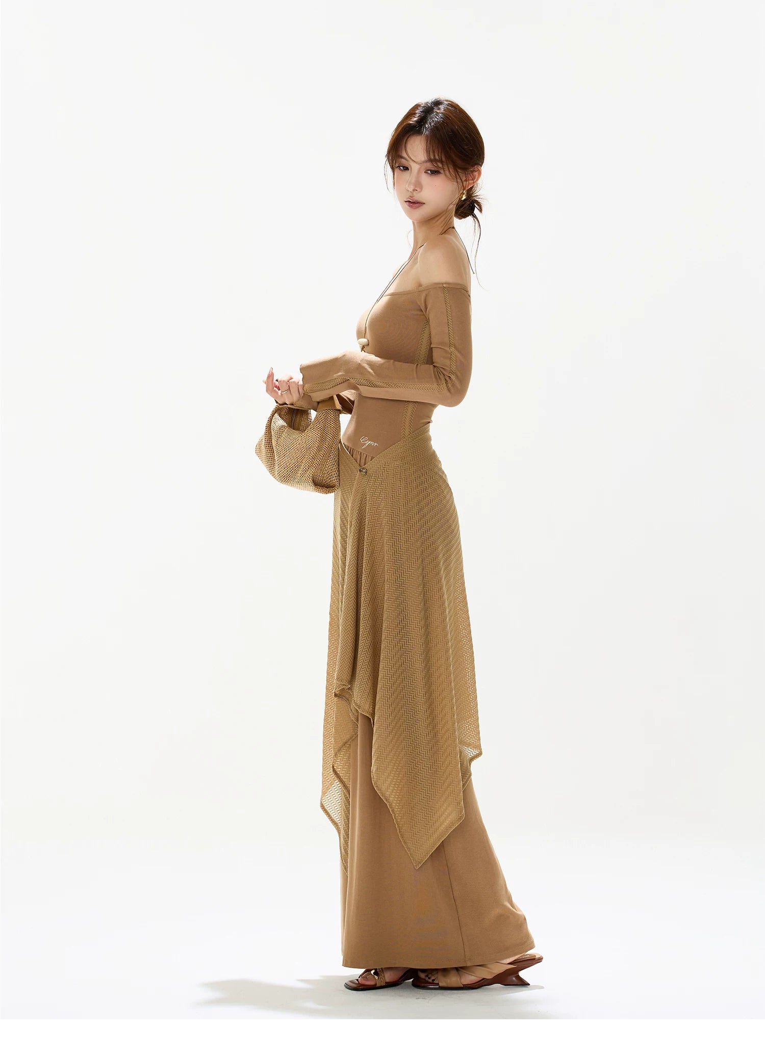 CYNR Hollow knit shawl one shoulder dress