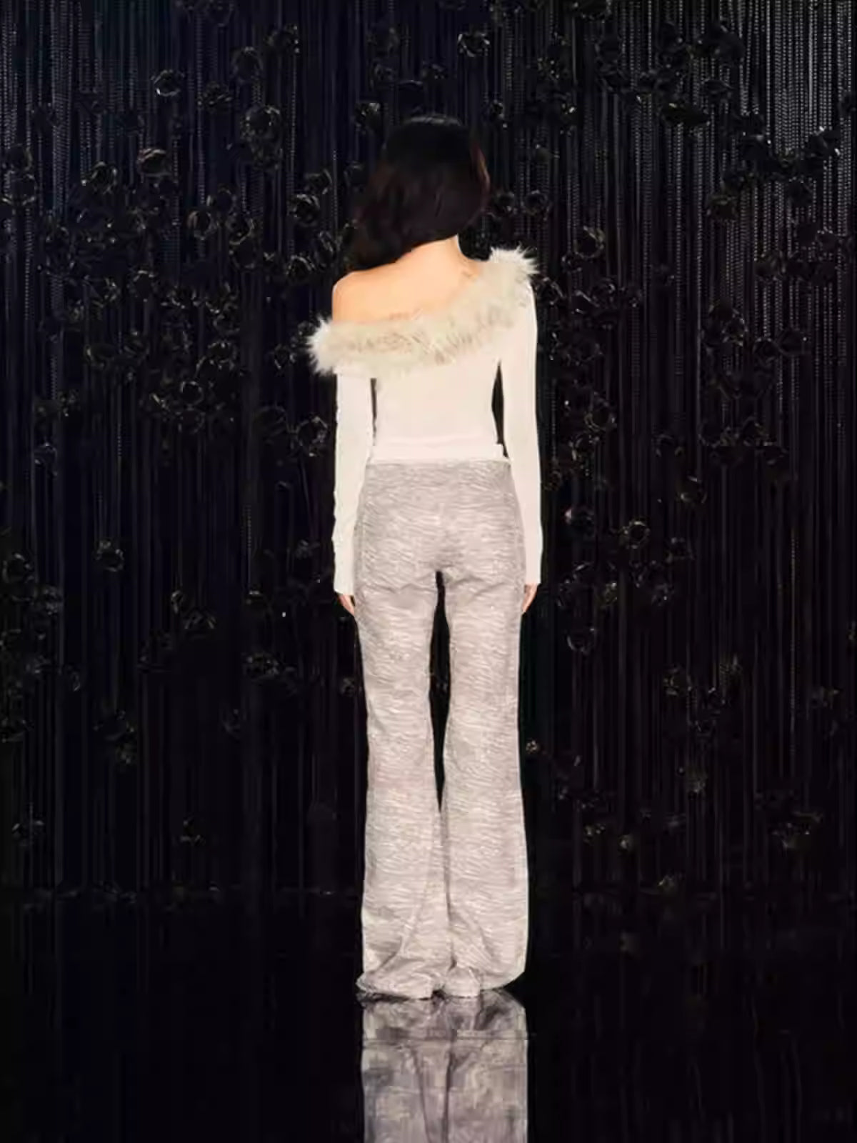 JELLOJELLO Rose rhinestone animal pattern fur acetate silk knitted off shoulder top