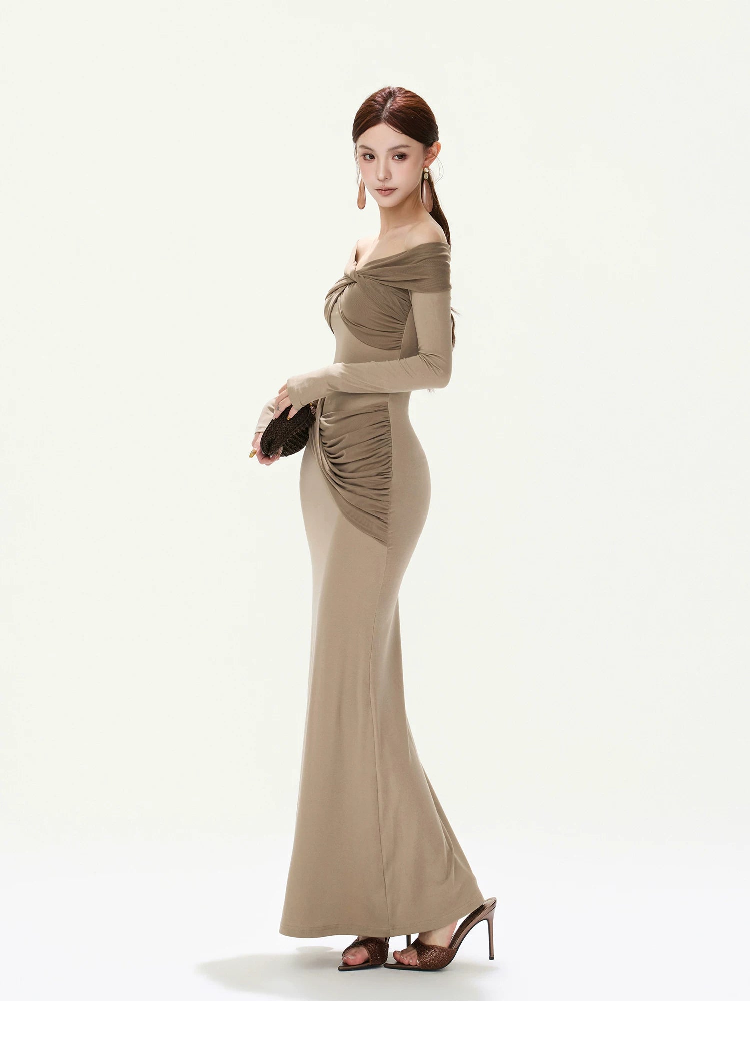 CYNR Off-the-Shoulder Dress