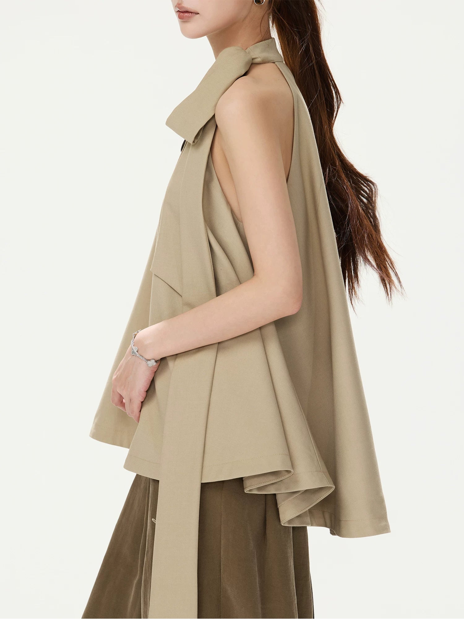 CYNR Sleeveless Halter Tank Top
