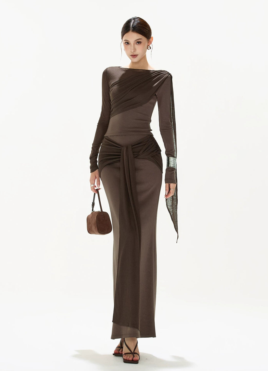 CYNR Ribbon pleated top + tied long skirt