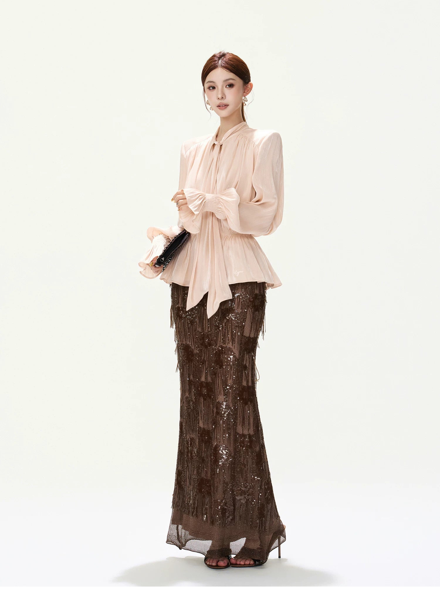 CYNR Lantern-Sleeve Blouse