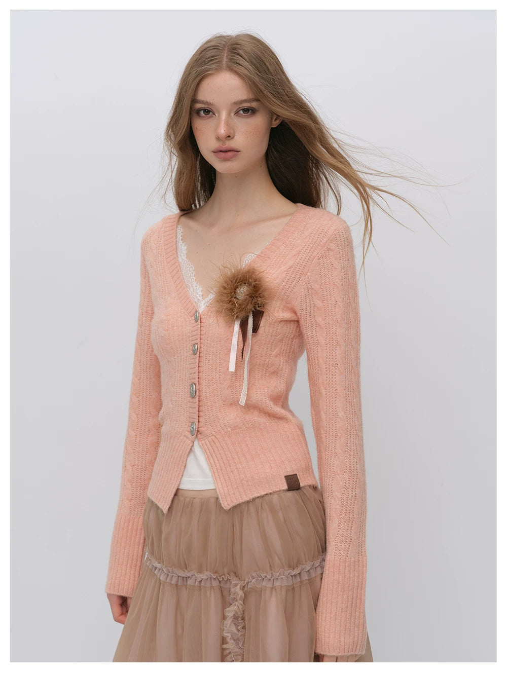 VIA PITTI VIADK6416 Fitted Cable-Knit V-Neck Cardigan