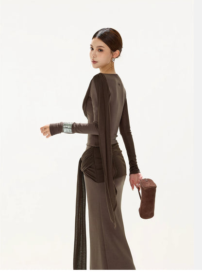 CYNR Ribbon pleated top + tied long skirt