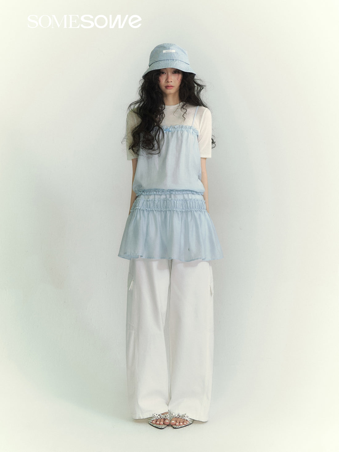 SOMESOWE S2609067&amp;S2609068 Wool high neck T-shirt + Lace patchwork camisole dress