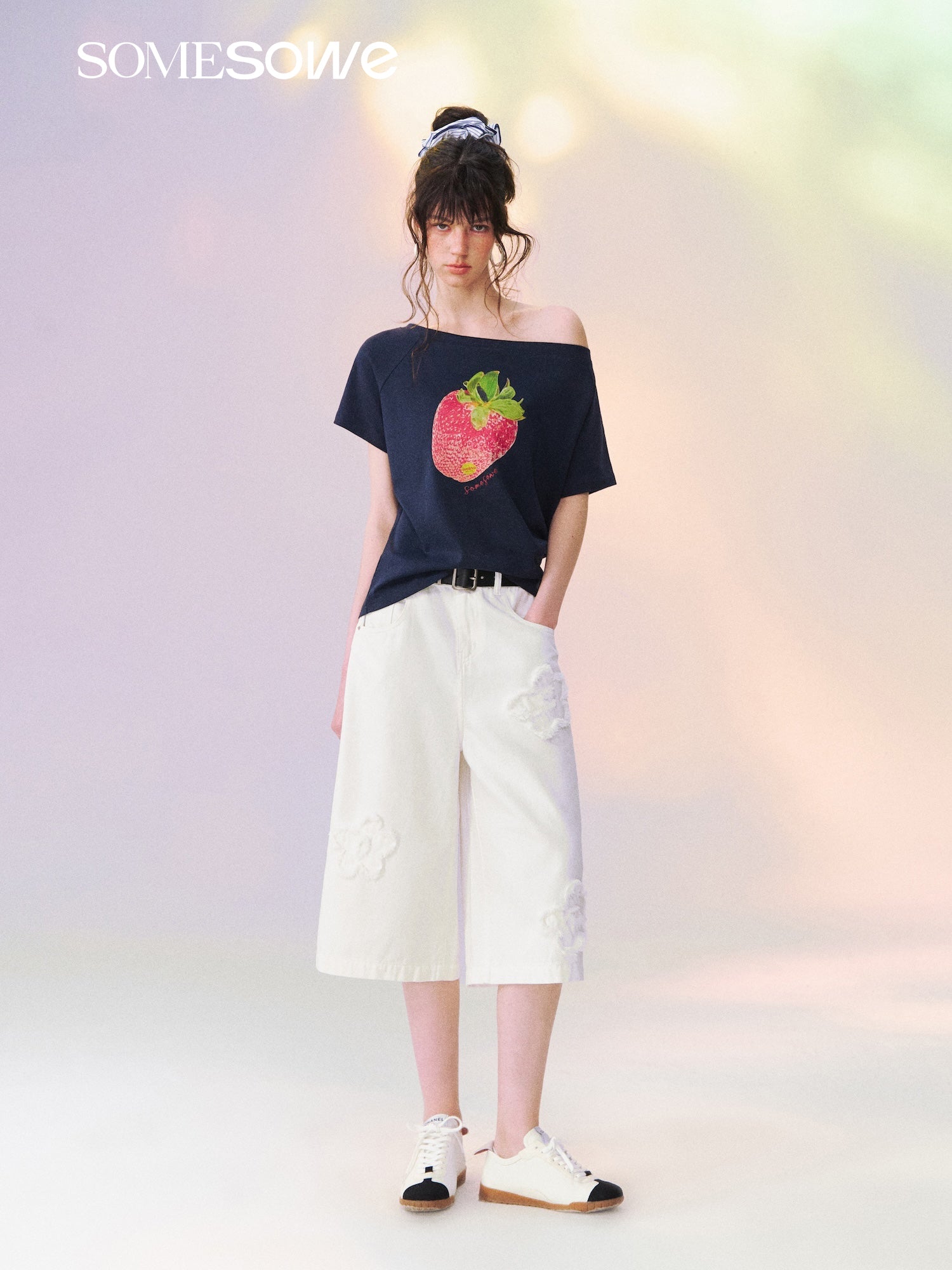 SOMESOWE S2609129 Dopamine Color Strawberry Print Off-the-Shoulder T-shirt