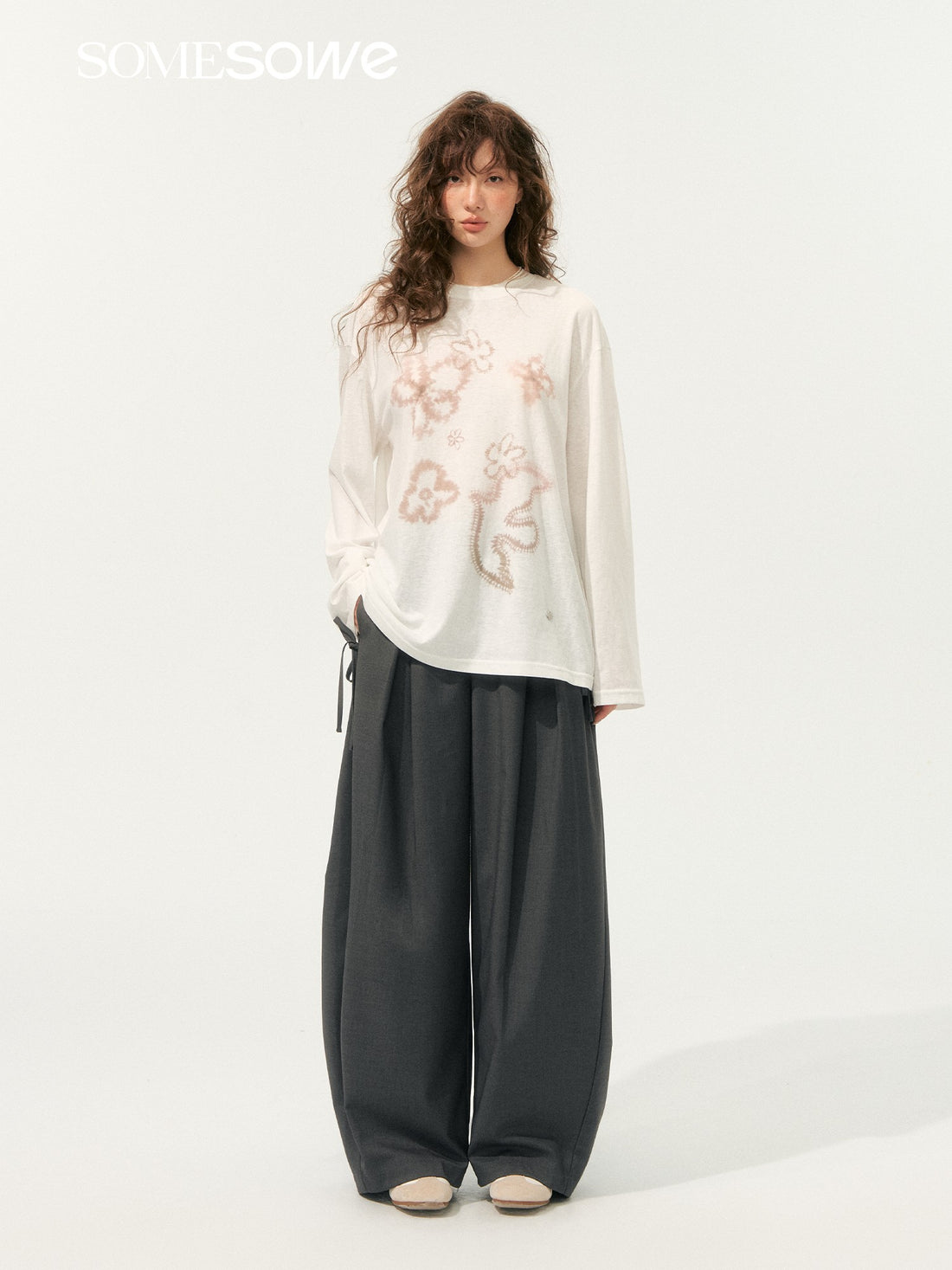 SOMESOWE S2508201 Love and peace long sleeve T-shirt