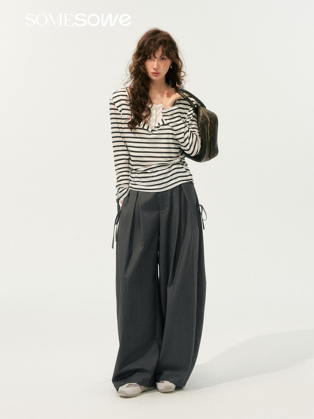 SOMESOWE S2508183 Striped long sleeved T-shirt