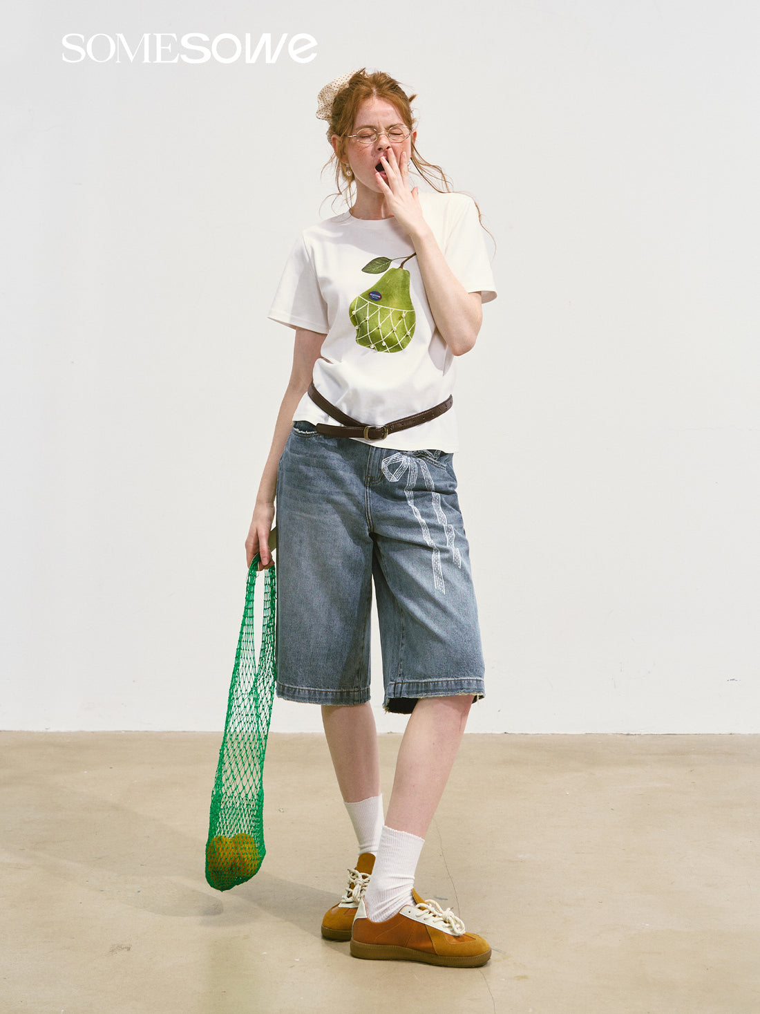 SOMESOWE S2508098 Pear print loose T-shirt (2color)