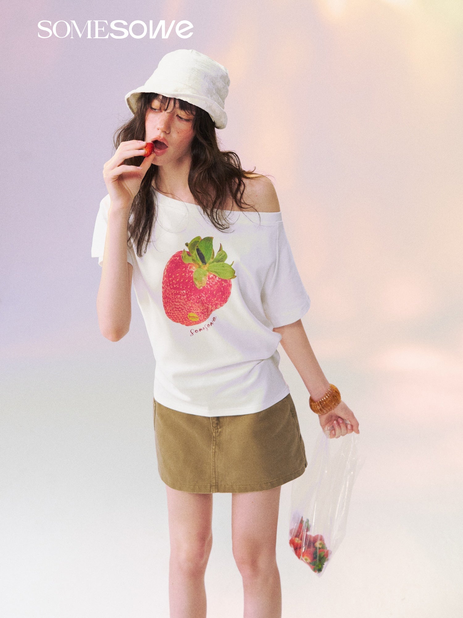 SOMESOWE S2609129 Dopamine Color Strawberry Print Off-the-Shoulder T-shirt
