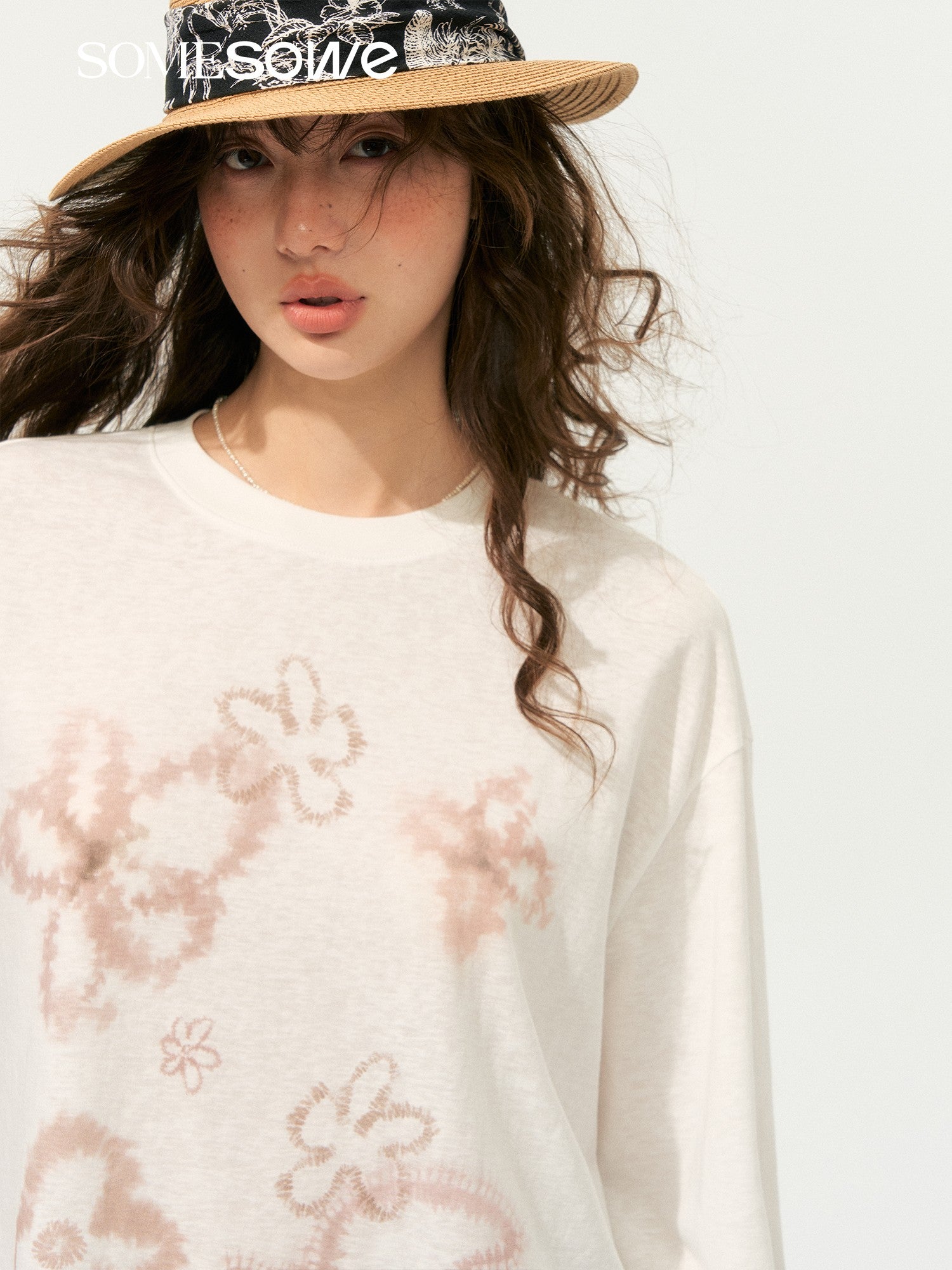 SOMESOWE S2508201 Love and peace long sleeve T-shirt