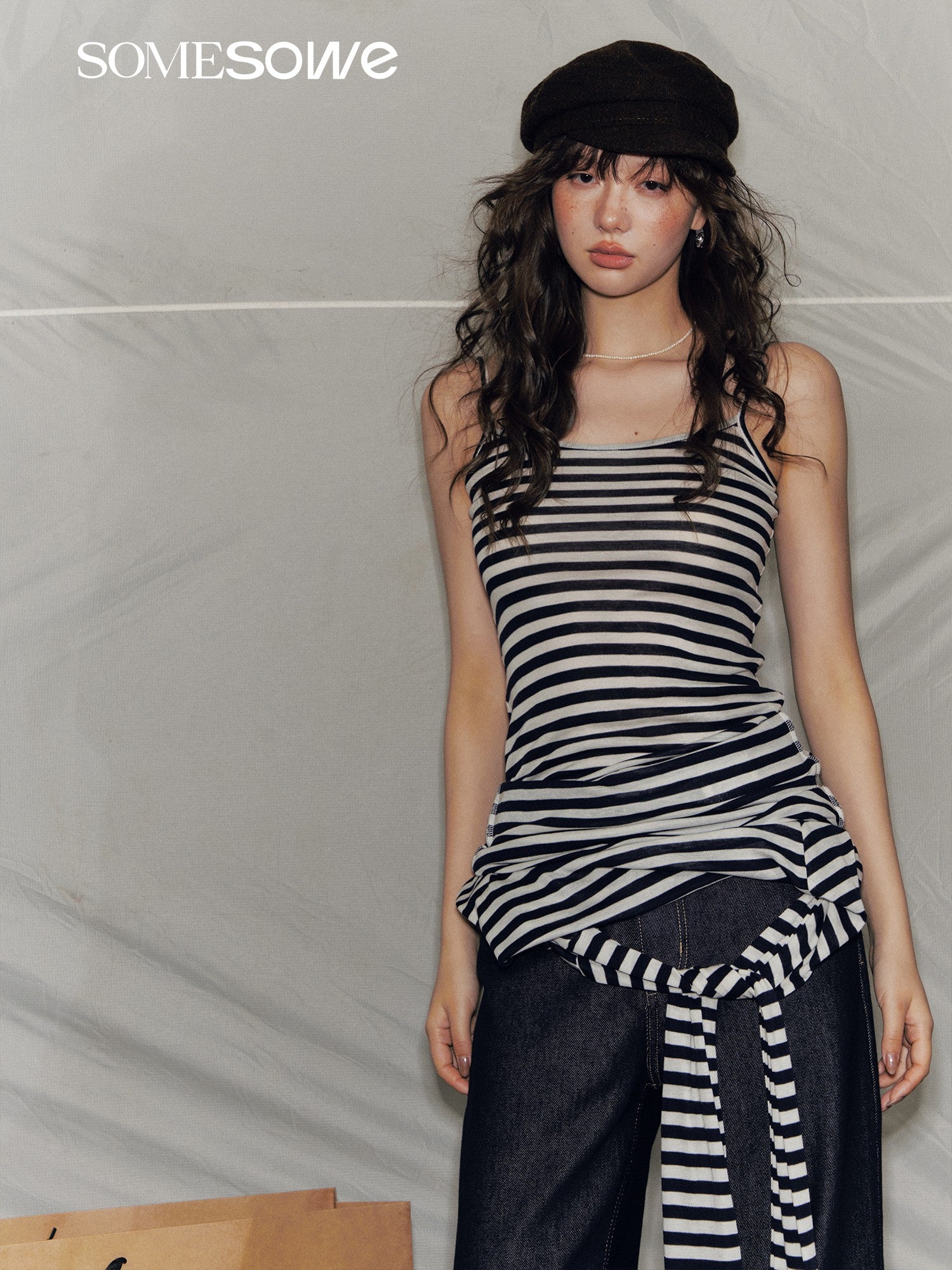 SOMESOWE S2508188 Striped off shoulder long sleeved T-shirt
