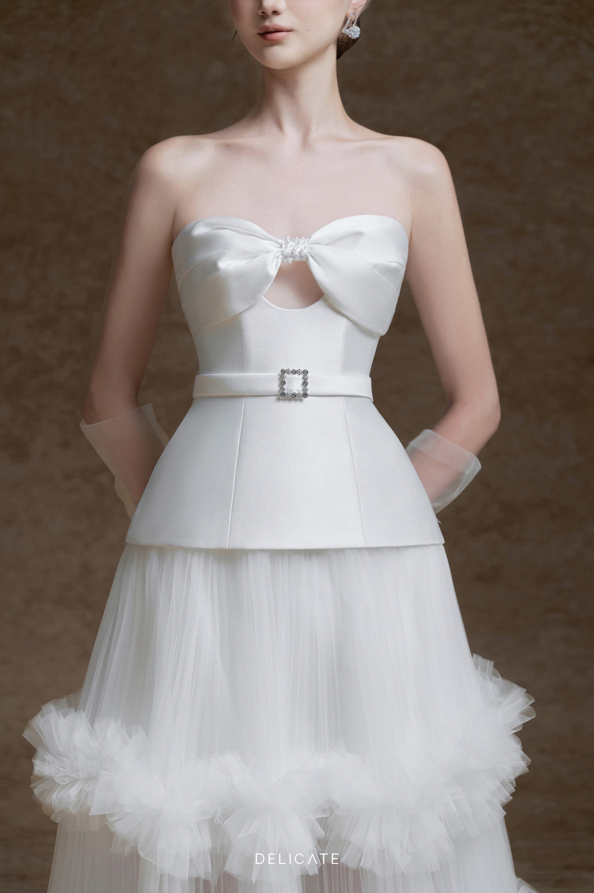 Delicate CARISSA TOP Or CAPRI SKIRT Set （Separate）