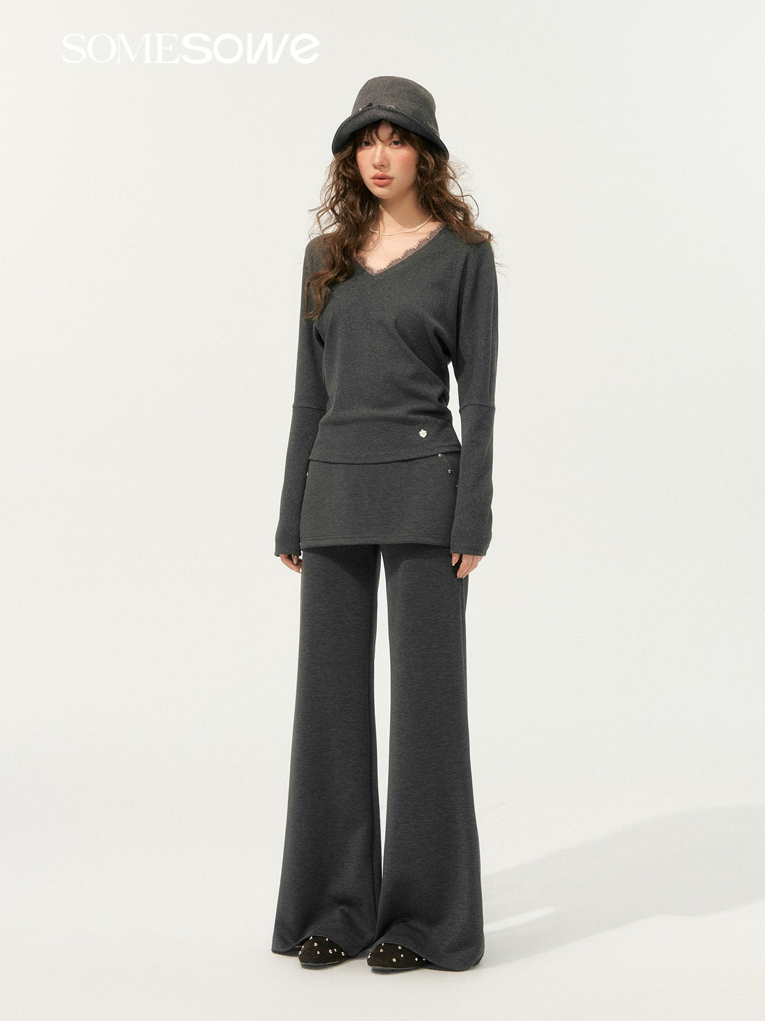 SOMESOWE S2508189&amp;S2508190 Lazy style bat sleeve V-neck top + pants set