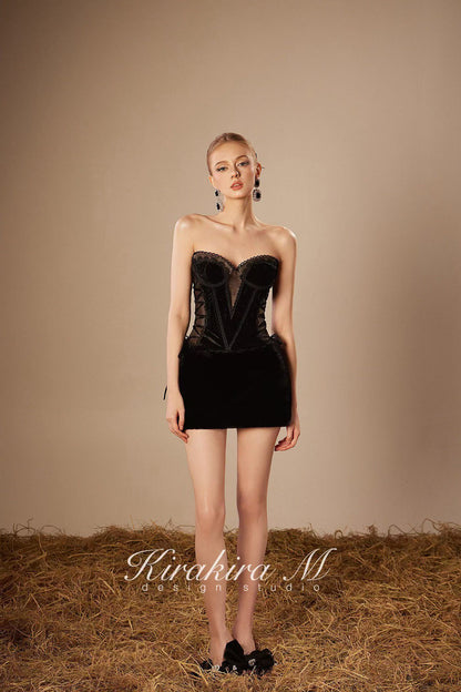 Kirakira.M K121145 &quot;Wonderlust&quot; Black velvet hairy strap dress