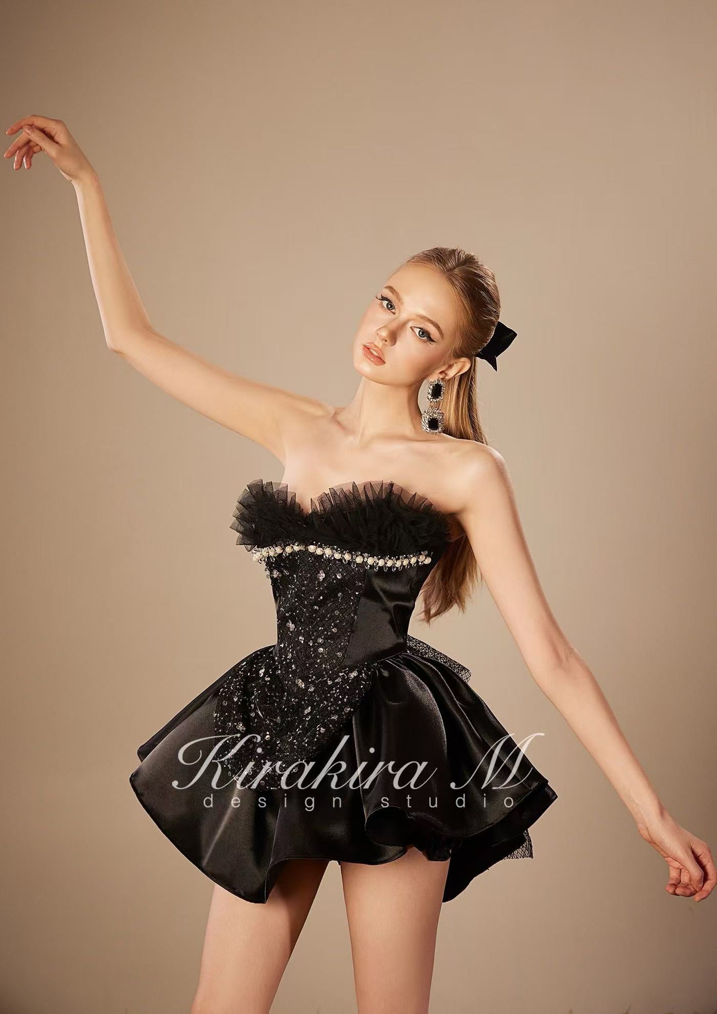 Kirakira.M K121147 &quot;Wonderlust&quot; Black Layer of lace tutu-dress