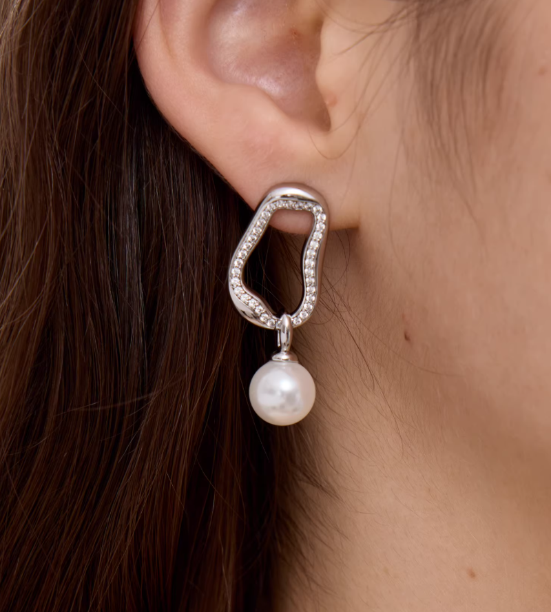 ARSIS Light and shadow earrings