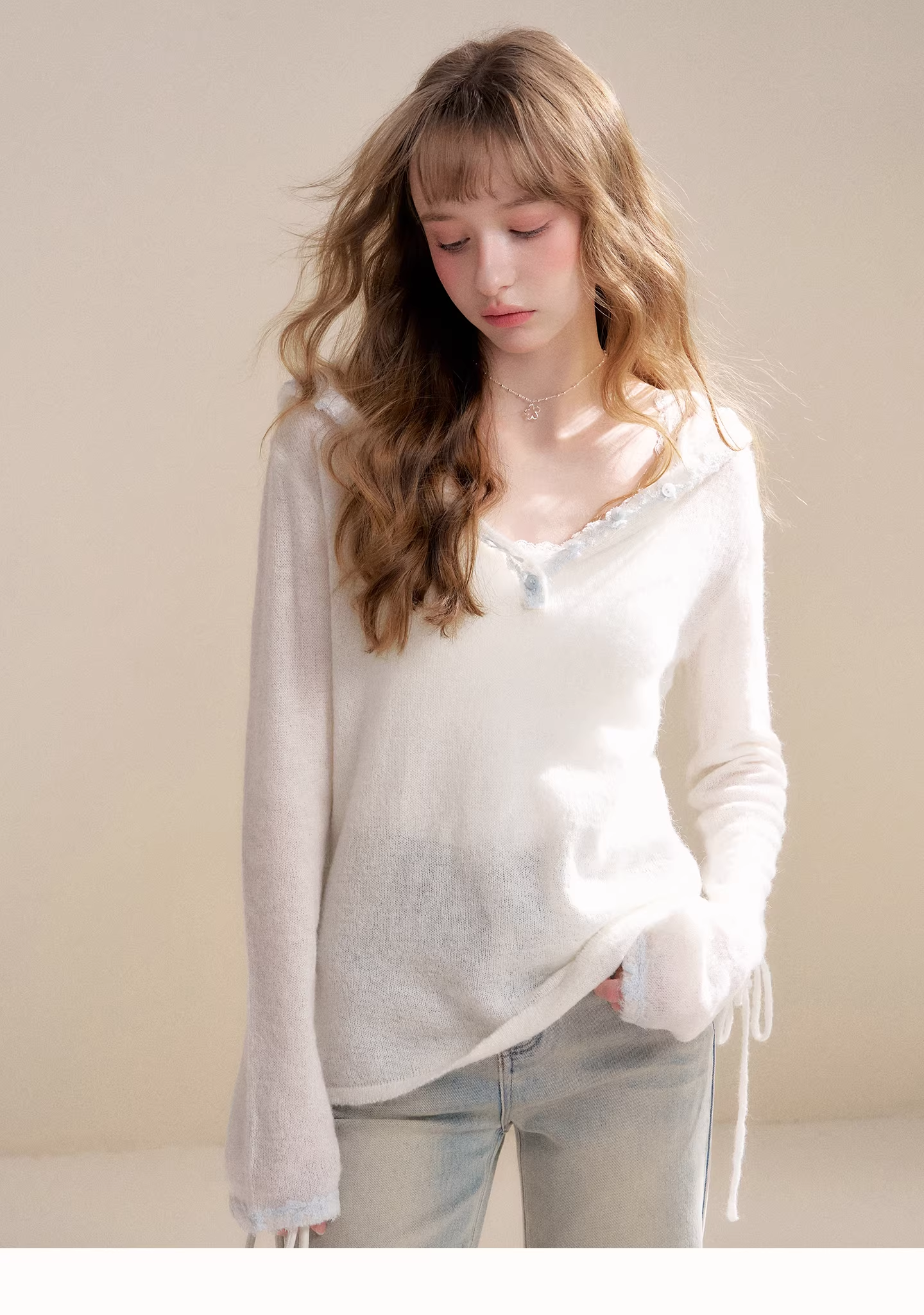 Kroche KP8072 Lace hooded pullover knitted sweater