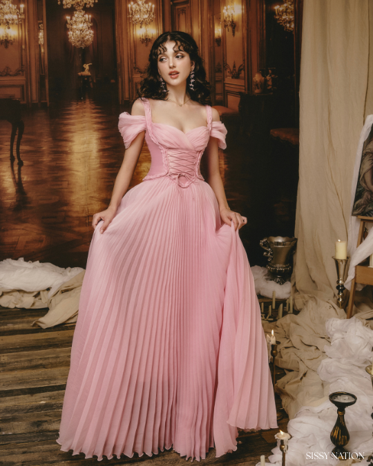 Sissy The Whisper Pleated dress