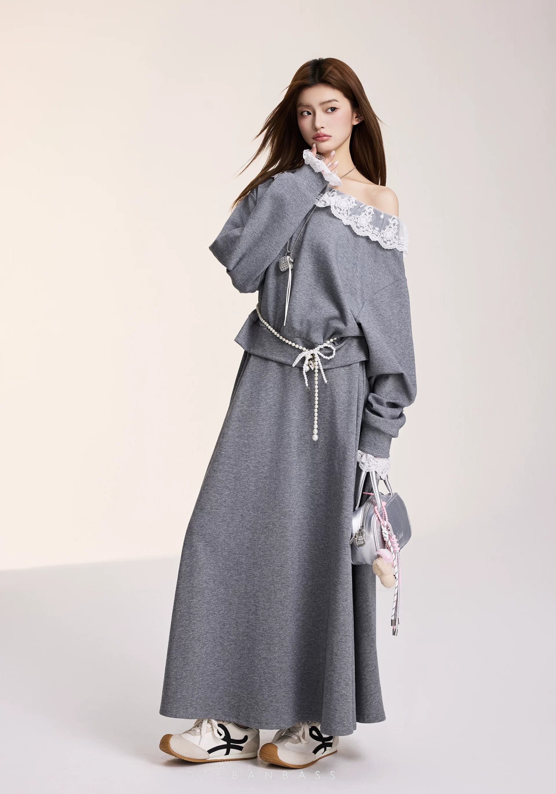 OTEBANBASS Grey Lace-Trim Co-ord Skirt Set