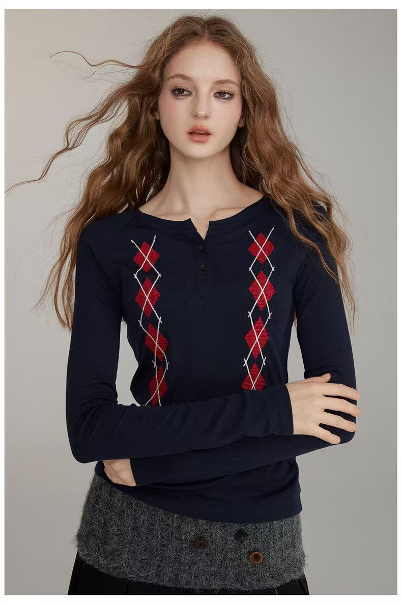 VIA PITTI V24DTP262 Diamond embroidered long-sleeved top